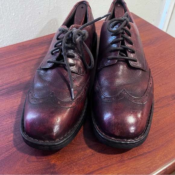 Born BOC Men 10.5 Brogue Wing Tip Oxfords Brown Distressed Leather Dress Shoes - Picture 6 of 15